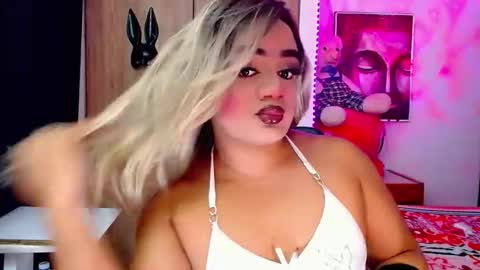 Snapshot of danipein chatting on 7, 10, 2025 danipein online show from 7, 10, 2025