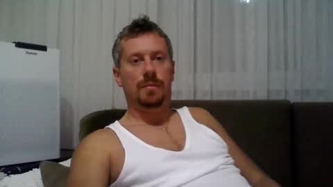 Snapshot of danisami12345 chatting on 16, 11, 2025 daniel online show from 16, 11, 2025