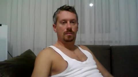 Snapshot of danisami12345 chatting on 25, 11, 2025 daniel online show from 25, 11, 2025