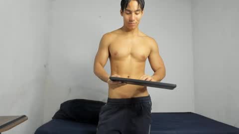 Snapshot of danisus chatting on 28, 4, 2026 Danisus online show from 28, 4, 2026