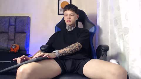 Snapshot of dann_brown chatting on 22, 3, 2026 Dann Brown online show from 22, 3, 2026