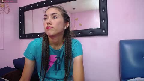 Snapshot of danna7cute chatting on 21, 4, 2026 danna7cute online show from 21, 4, 2026