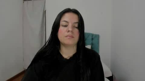 Snapshot of danna_1111 chatting on 3, 2, 2025 danna online show from 3, 2, 2025