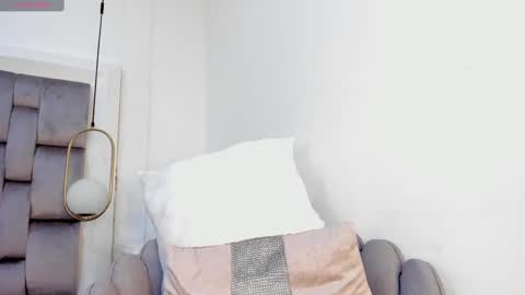 Danna online show from 20, 2, 2025