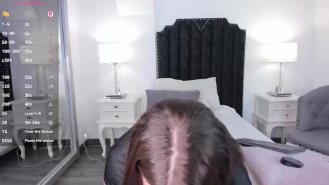 Danna online show from 30, 9, 2025