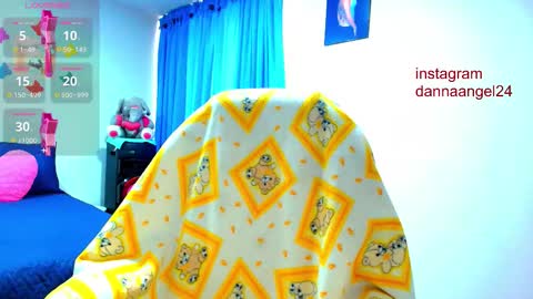 Danna online show from 15, 11, 2025