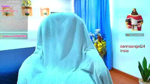 Snapshot of danna_angel chatting on 12, 6, 2026 Danna online show from 12, 6, 2026