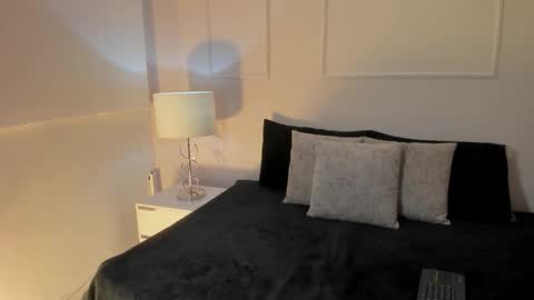 danna_palmeth online show from 19, 11, 2025