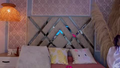 Snapshot of danna_peters chatting on 15, 4, 2026 danna_peters online show from 15, 4, 2026