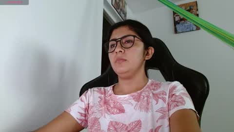 Snapshot of danna_peterson chatting on 2, 3, 2026 Danna online show from 2, 3, 2026