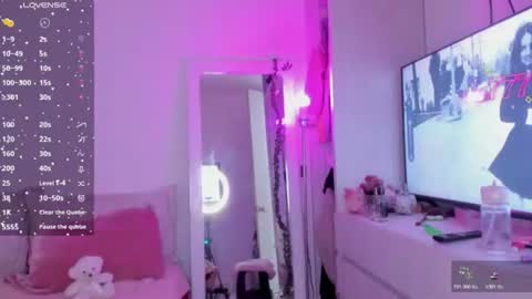 Snapshot of danna_rhodesx chatting on 22, 7, 2026 Danna Rhodes online show from 22, 7, 2026