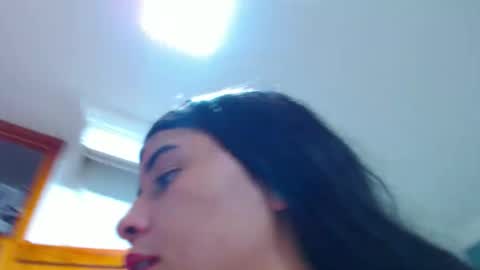 Snapshot of danna_rouses_ chatting on 22, 4, 2026 dannarouses online show from 22, 4, 2026