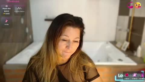 Snapshot of danna_wester chatting on 17, 9, 2025 D a n n a w e s t e r online show from 17, 9, 2025