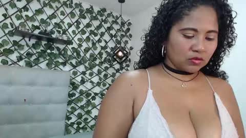 Snapshot of dannaberlin_0 chatting on 12, 3, 2025 dannaberlin_0 online show from 12, 3, 2025