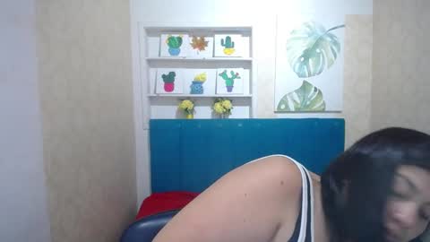 Danna Garza online show from 11, 1, 2025