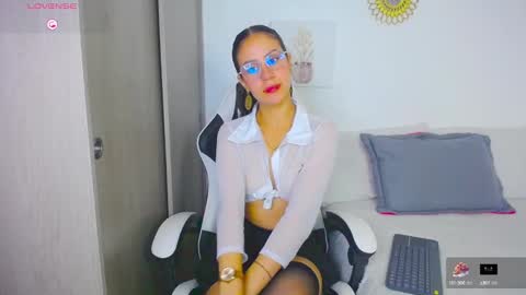 The love of your life  online show from 11, 10, 2025