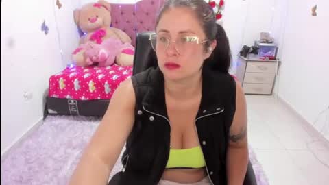 Snapshot of dannajeins chatting on 16, 6, 2026 Danna Sofia jeins online show from 16, 6, 2026