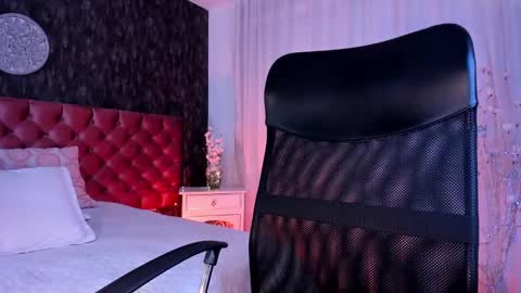 Danna online show from 7, 1, 2025