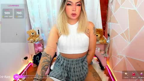 dannia_13 online show from 11, 3, 2025