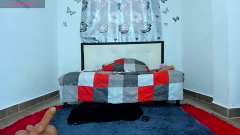Snapshot of dannii_stevens chatting on 13, 10, 2025 silvana online show from 13, 10, 2025