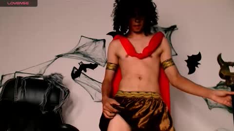 Danny online show from 1, 11, 2025