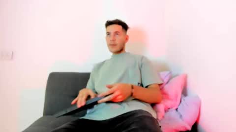 danny_and_lara online show from 26, 10, 2025