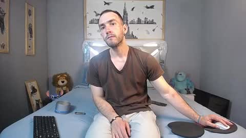 Snapshot of danny_hot_fun chatting on 28, 9, 2025 Danny and Alex online show from 28, 9, 2025