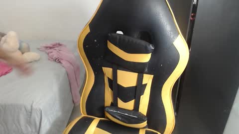 danny..........  guys I have onlyfans follow me I am new I want to share with you many things I love you online show from 12, 9, 2025