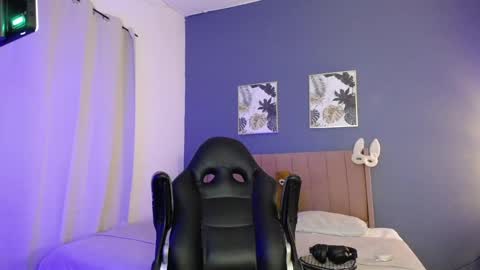 Danny online show from 2, 2, 2025