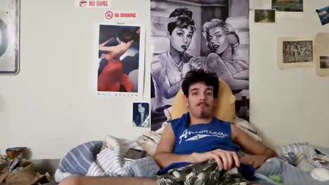 Snapshot of dannynoww chatting on 13, 12, 2024 danny online show from 13, 12, 2024