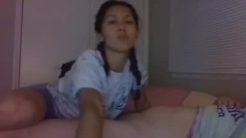 Snapshot of dannywoq1 chatting on 21, 4, 2026 Kinky couple online show from 21, 4, 2026