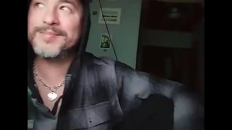 Snapshot of danshi69 chatting on 9, 4, 2026 danshi69 online show from 9, 4, 2026