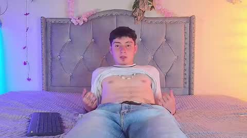 Snapshot of dante_grayy chatting on 11, 11, 2025 Dantegrayy online show from 11, 11, 2025