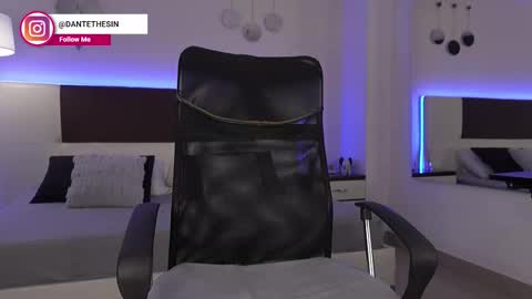 Snapshot of danteestone chatting on 5, 1, 2026 Dante online show from 5, 1, 2026