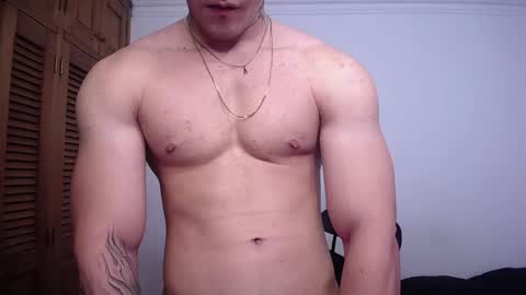 Snapshot of danteread chatting on 8, 2, 2025 danteread online show from 8, 2, 2025