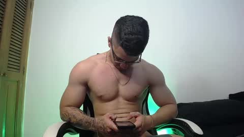 Snapshot of danteread chatting on 23, 2, 2025 danteread online show from 23, 2, 2025