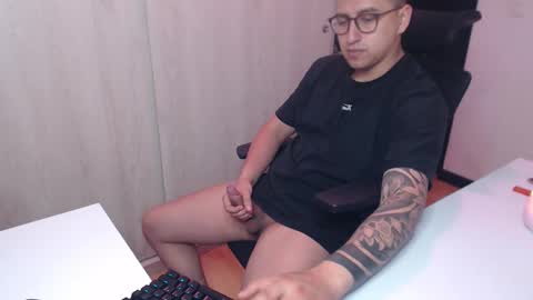 Snapshot of dantevesper chatting on 14, 3, 2026 dantevesper online show from 14, 3, 2026