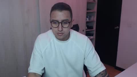 Snapshot of dantevesper chatting on 18, 3, 2026 dantevesper online show from 18, 3, 2026