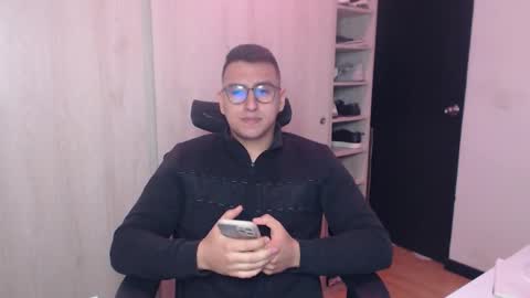 Snapshot of dantevesper chatting on 27, 3, 2026 dantevesper online show from 27, 3, 2026