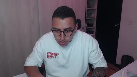 Snapshot of dantevesper chatting on 31, 3, 2026 dantevesper online show from 31, 3, 2026