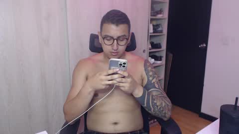 Snapshot of dantevesper chatting on 9, 4, 2026 dantevesper online show from 9, 4, 2026