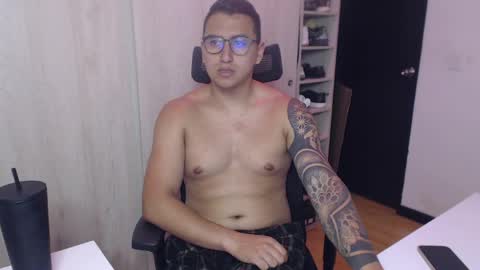 Snapshot of dantevesper chatting on 10, 4, 2026 dantevesper online show from 10, 4, 2026