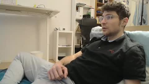 Snapshot of dantheman233 chatting on 8, 1, 2025 Daniel online show from 8, 1, 2025