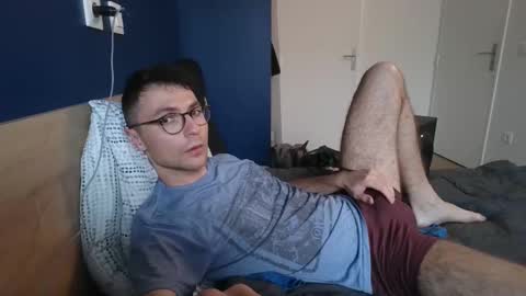 Snapshot of dantheman233 chatting on 25, 9, 2025 Daniel online show from 25, 9, 2025