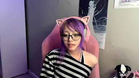 danyelleeyermann online show from 5, 4, 2026