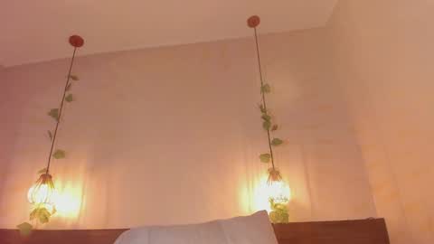 Daphne online show from 25, 1, 2025