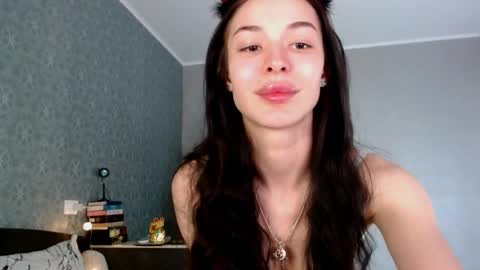 Daphne Darkthorn online show from 6, 1, 2026