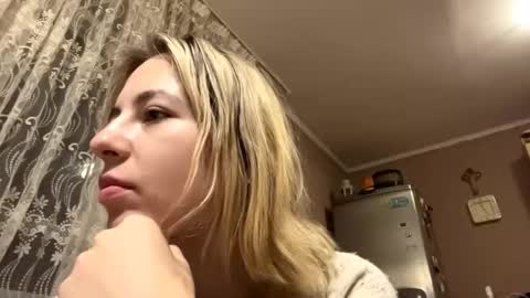 Snapshot of daphnefranca chatting on 20, 3, 2026 Monika online show from 20, 3, 2026