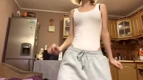 Snapshot of daphnefranca chatting on 21, 3, 2026 Monika online show from 21, 3, 2026
