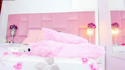 Snapshot of daphnelloyd chatting on 16, 1, 2025 Daphne online show from 16, 1, 2025